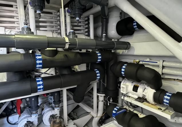 STAY COOL AND COMFY ON YOUR YACHT