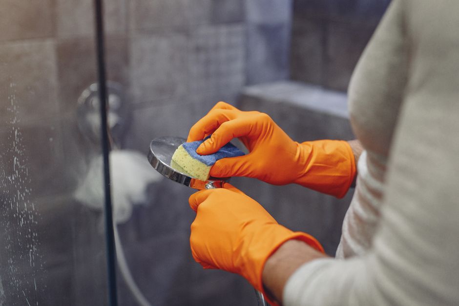 remove mold from silicone